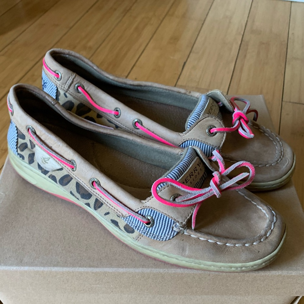 Sperry pink leopard top-sider slip on